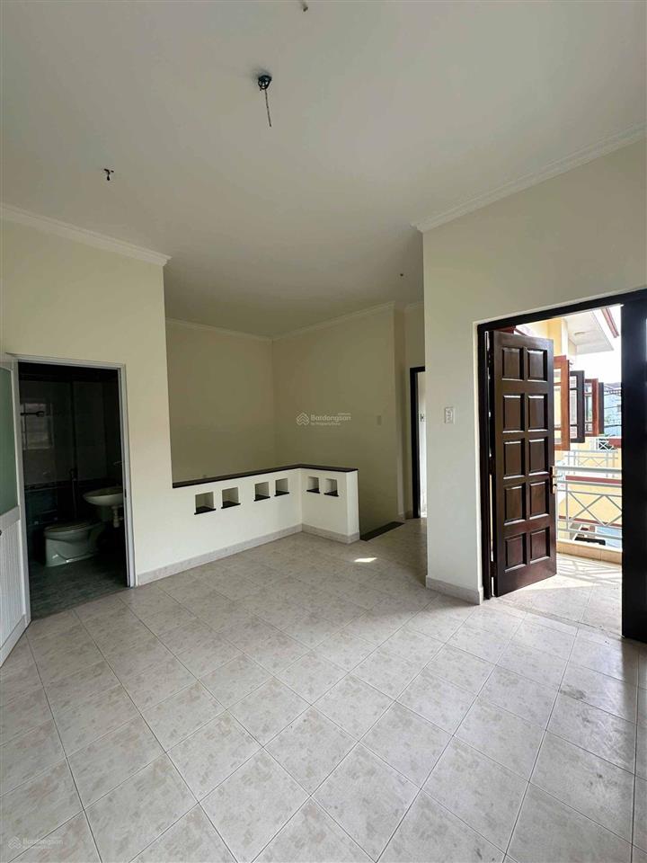 Bán biệt thự 6x24m, cách đường bình tiên 30m, kdc bình hưng, bc.  0901 364 ***