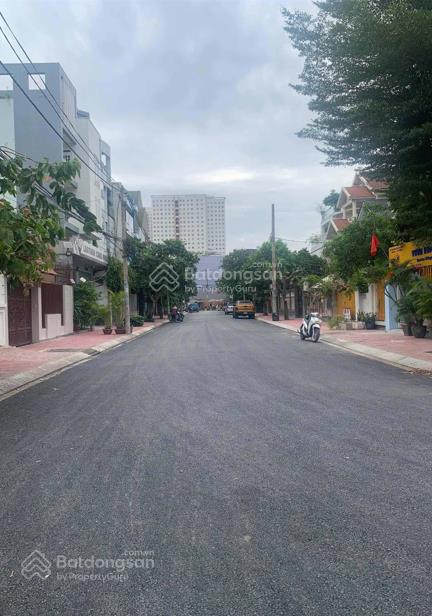 Bán đất 4x20m, vị trí đẹp cách aeon cao lỗ 300m, p. 4, q8.  0901 364 ***