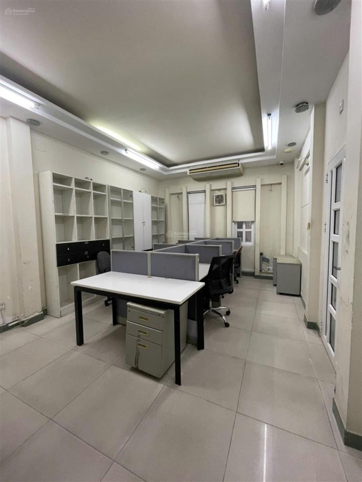 Bán nhà 12x18m, 4 tầng, đường nội bộ tạ quang bửu, p.4, q.8