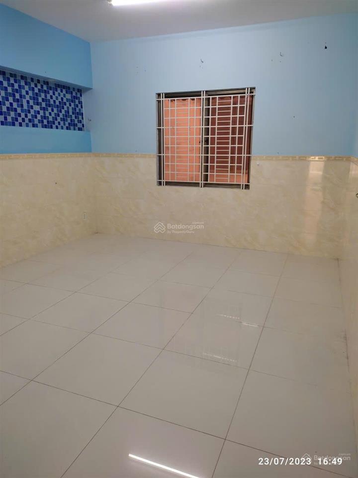 Bán nhà 4x20m, 4 tầng, mặt tiền đường tạ quang bửu, p4, q8