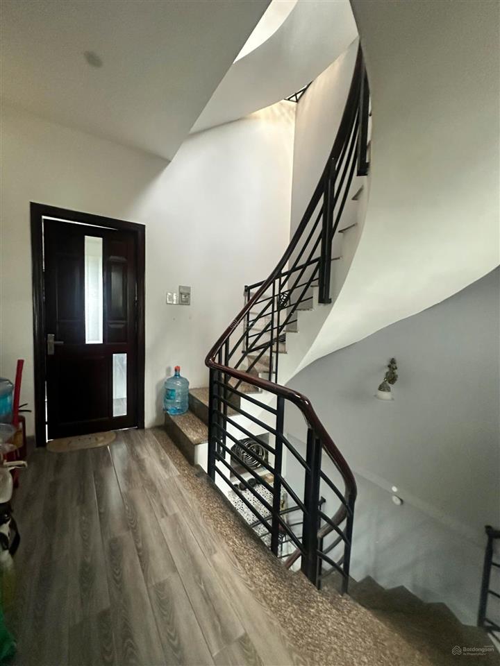 Bán nhà 6x18m, 4 tầng, kdc him lam, p.7, q.8