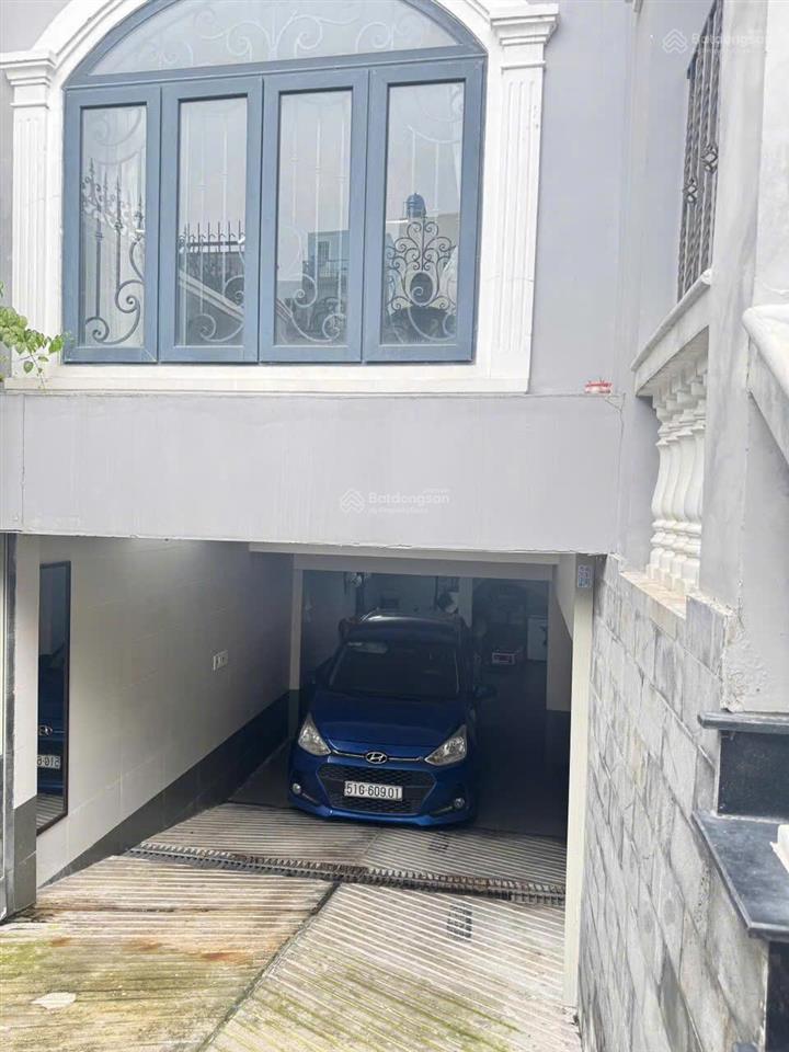 Biệt thự 12x17m, 4 tầng, kdc bông sao, p.5, q.8