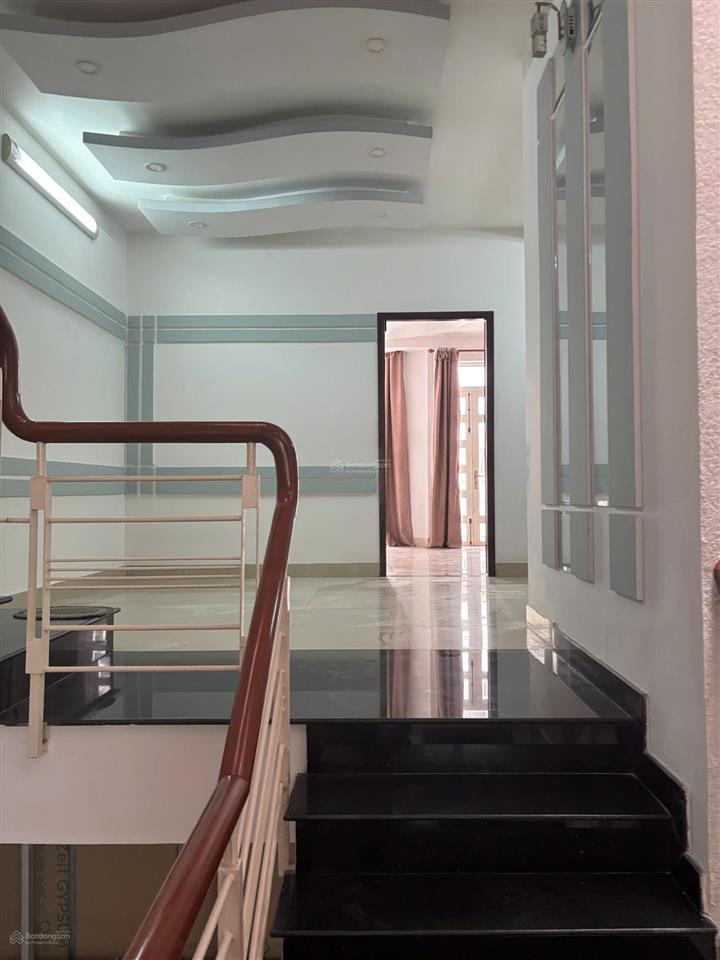 Nhà 5x20m, 4 tầng, 5pn, kdc hiệp ân, phường 5, q. 8