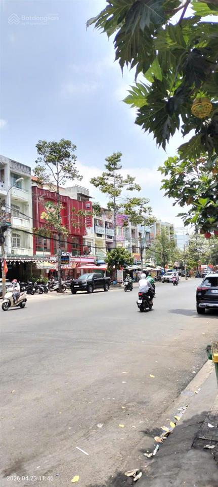 Cho thuê nhà 12x20m, 4 tầng, mt tạ quang bửu, p.4, q.8