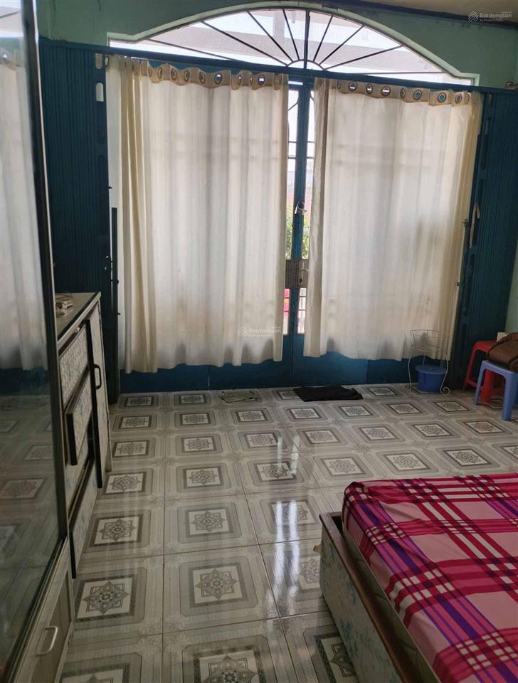 Nhà 3.78m x 19.39m, 3 tầng, mt chợ nhị thiên đường, p.5, q.8