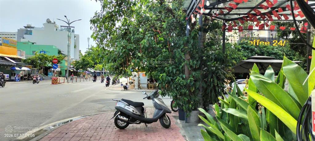 Nhà 2 mặt tiền đường tạ quang bửu 4x18m, 5 tầng, p.4, q.8