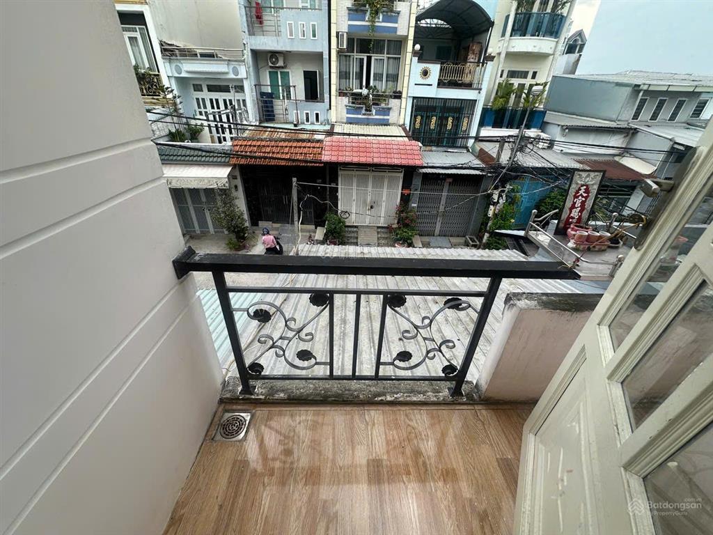 Nhà 4x17,8m, 1 lầu, 2pn, hẻm 6m đường bến phú định, p.16, q.8