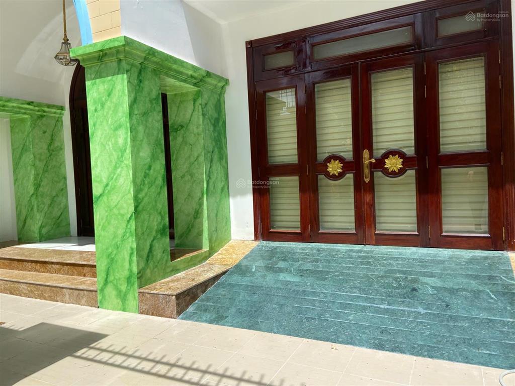 Nhà 8x20m, 4 tầng, kdc cao lỗ, p.4, q.8