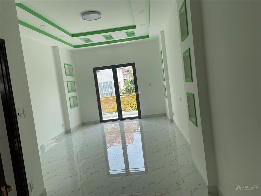 Nhà 8x20m, 4 tầng, kdc cao lỗ, p.4, q.8
