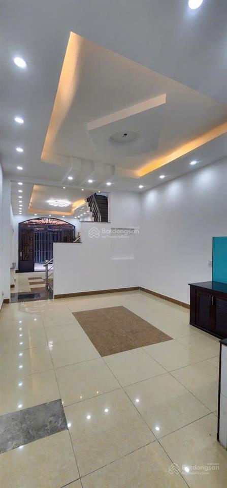 Nhà 4x16m, nở hậu 4,3m, 2 tầng, hẻm âu dương lân, p.3, q.8.