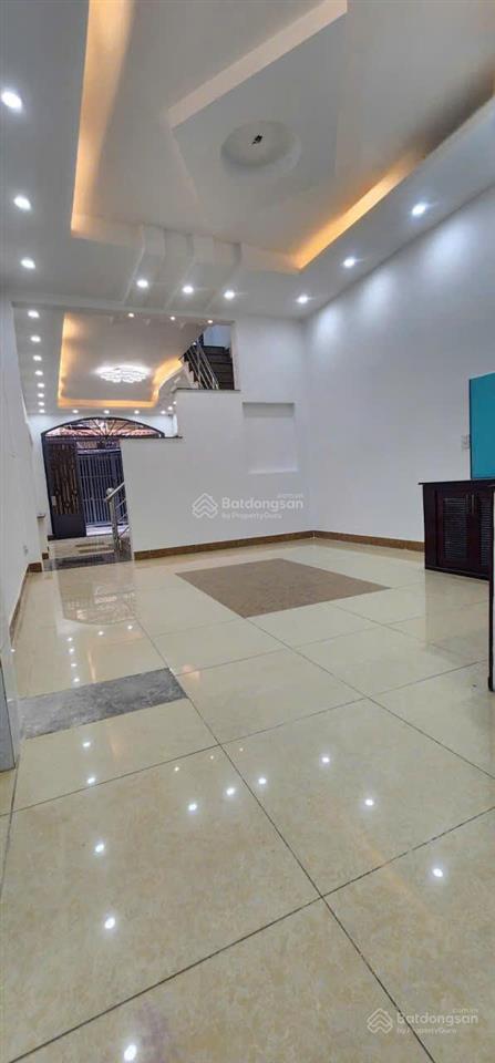 Nhà 4x16m, nở hậu 4,3m, 2 tầng, hẻm âu dương lân, p.3, q.8.