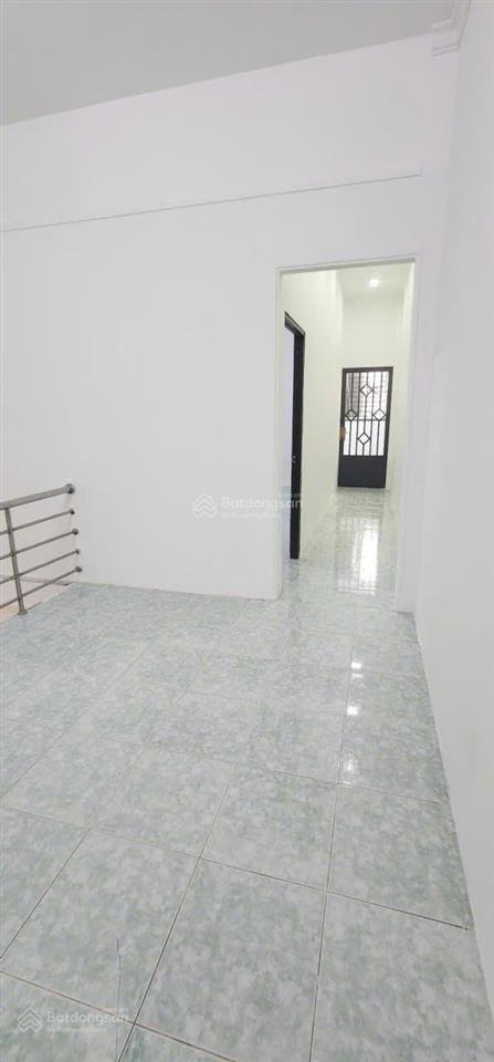 Nhà 4x16m, nở hậu 4,3m, 2 tầng, hẻm âu dương lân, p.3, q.8.