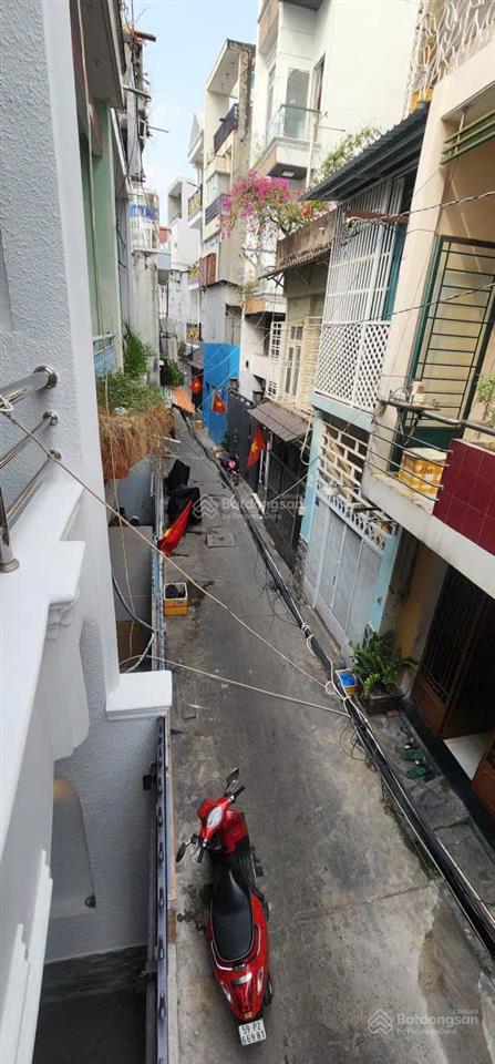 Nhà 4x16m, nở hậu 4,3m, 2 tầng, hẻm âu dương lân, p.3, q.8.