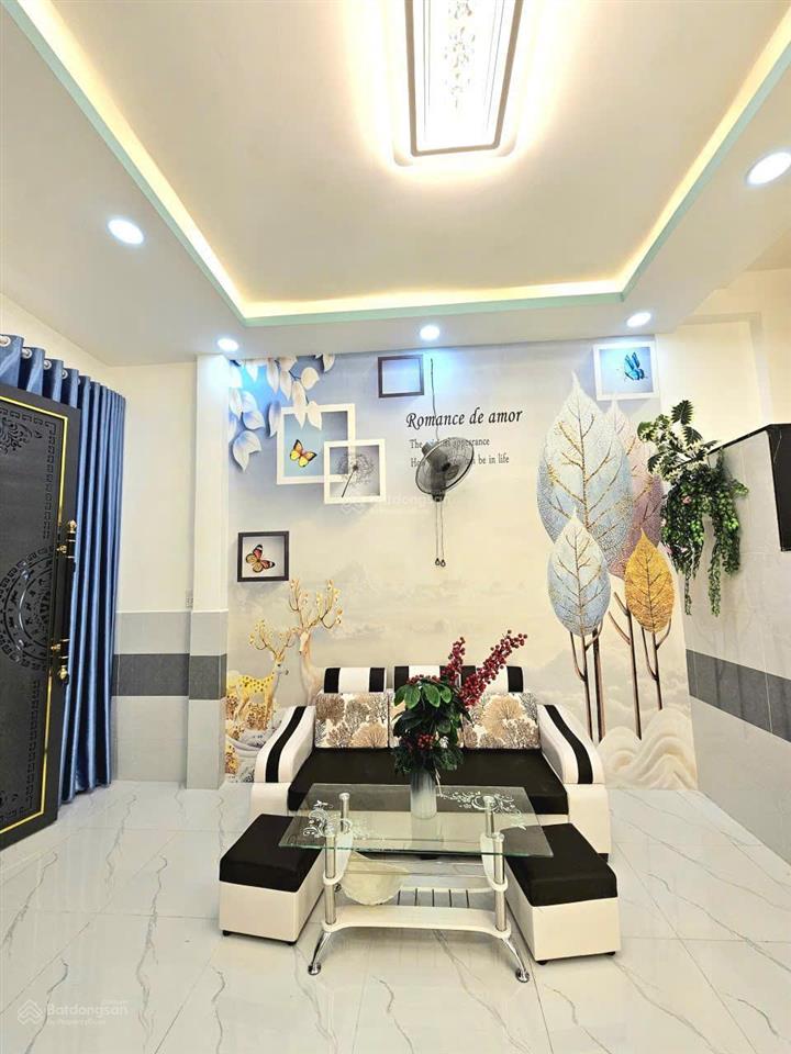 Nhà 3,8x10m, 1 lầu, 2 mặt hẻm xe hơi đường bùi minh trực, p.6, q.8