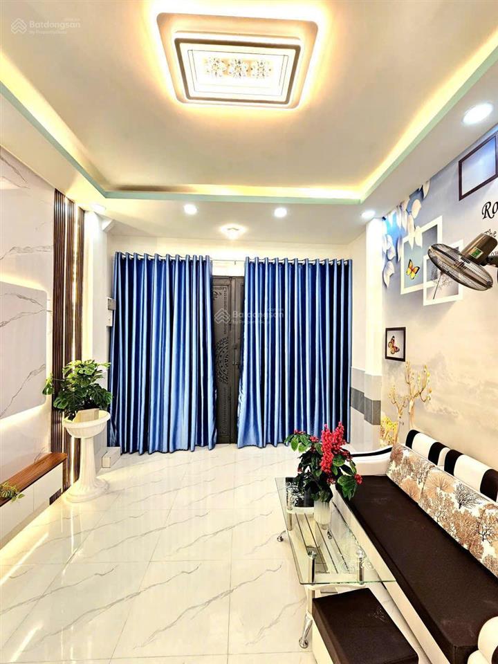 Nhà 3,8x10m, 1 lầu, 2 mặt hẻm xe hơi đường bùi minh trực, p.6, q.8