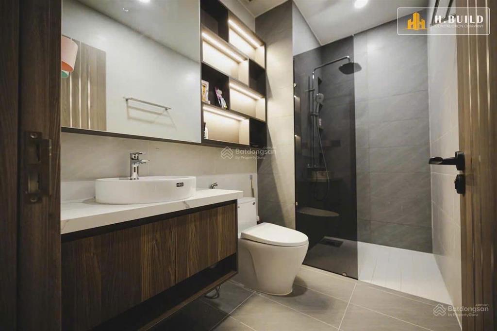 Bán nhà 4,5x16m, 4 tầng (có thang máy) kdc bông sao, p.5, q.8