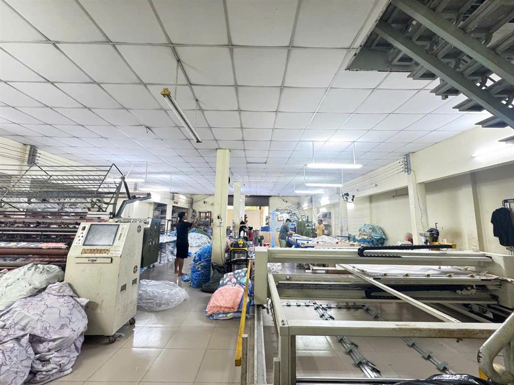 Bán nhà kho xưởng 300m2 đất (có nhà xưởng), mt dương bạch mai, p.5, q.8