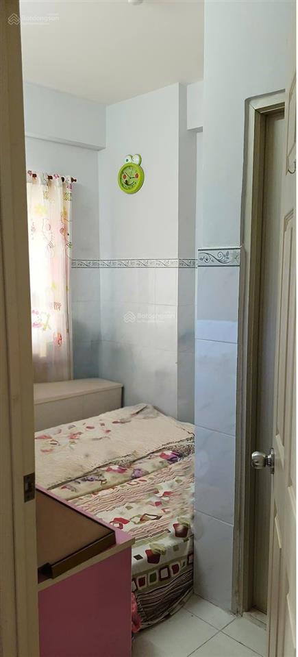 Cần bán chung cư hoàng quân, có sổ hồng, 55m2, giá 1.7 tỷ  xem nhà ms viêm 0938 971 ***