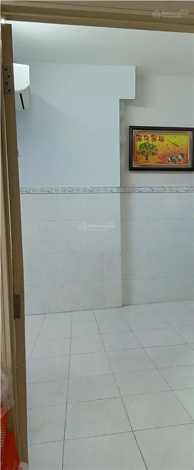 Cần bán chung cư hoàng quân, có sổ hồng, 55m2, giá 1.7 tỷ  xem nhà ms viêm 0938 971 ***