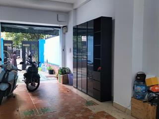 Cần cho thuê biệt thự 8x20, 3 lầu kdc him lam 6a, giá 40tr ms viem 0938 971 ***