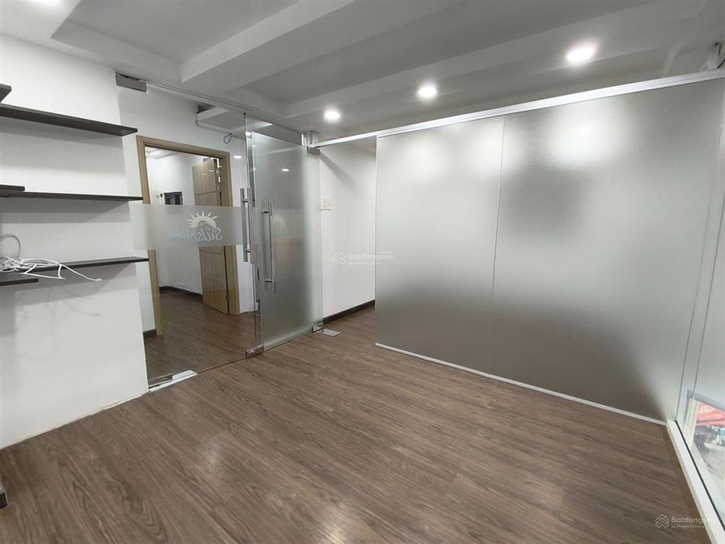 Cho thuê nhà mặt phố rạch bùng binh, 55m2, ngang 5.5m, 4 tầng giá 50tr/tháng ms viêm 0938 971 ***