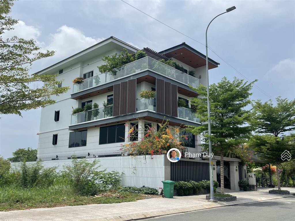 Bán nhanh nền nhà phố 6x22 (hàng hiếm) trục đường thông 16m giá chỉ 133tr/m2