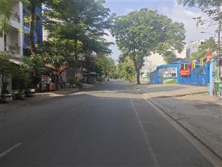 Bán đất khu dân cư sadeco phước kiển. diện tích 5x19m. đường 12m giá 9.6 tỷ