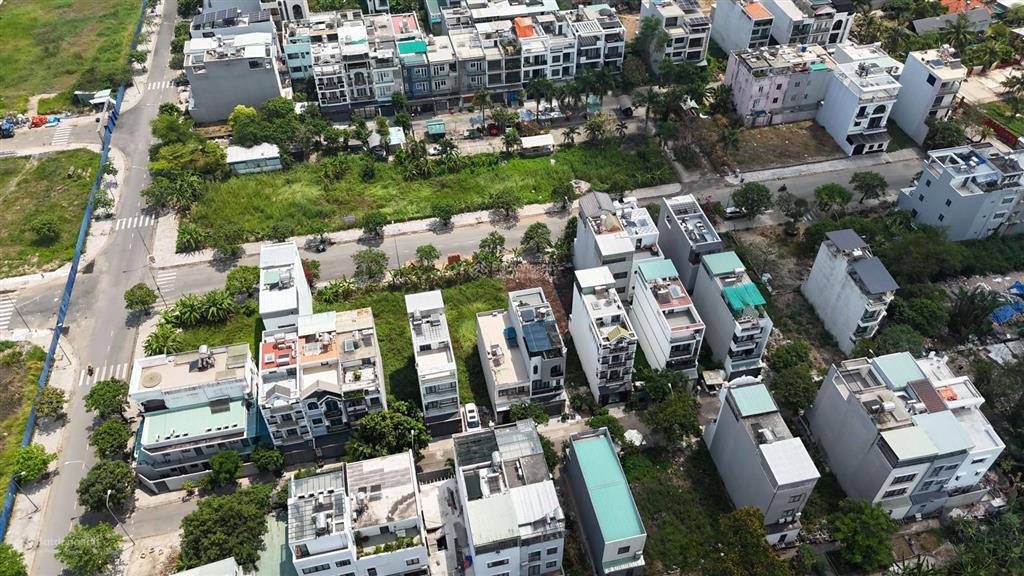 Bán đất khu dân cư đào sư tích diện tích 5x19. đường nhựa 16m giá 7 tỷ.