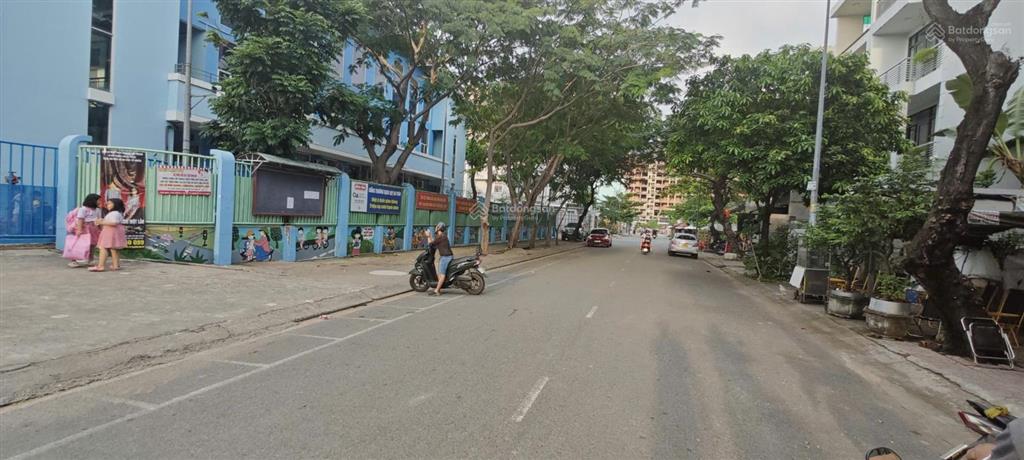 Bán đất khu dân cư sadeco phước kiển nền nhà phố diện tích 5x20m giá 9,5 tỷ