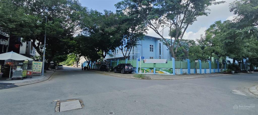 Bán đất mặt tiền đường số 11, lộ giới 16m thông ra lê văn lương diện tích 5x19 sô hồng chính chủ