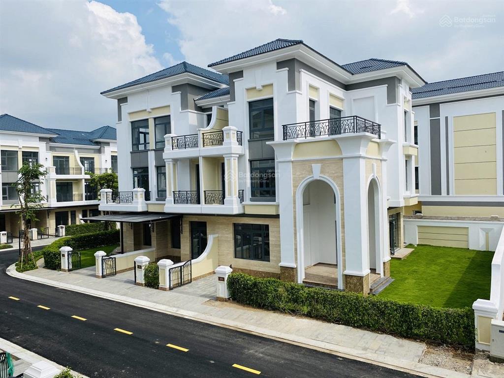 Bán nhanh căn verosa park 5x20 trục 24m thiết kế 3 tầng giá 17 tỷ hàng hiếm