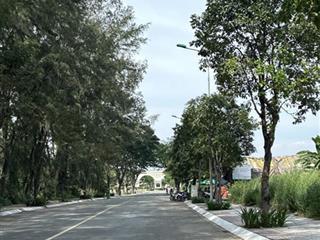 Bán gấp lô đất mẫu giáo trung ương 3 liên phường q9 dt 6x18m giá 75tr/m2, dt 6x22.5m giá 62tr/m2