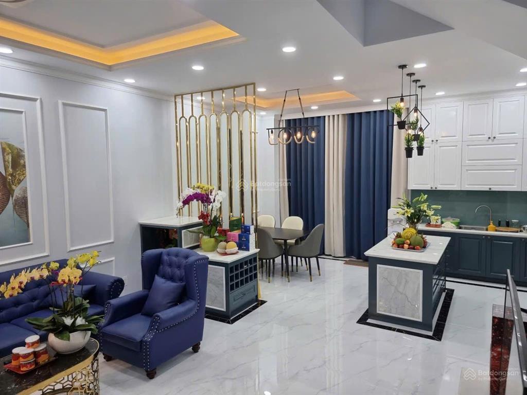 Bán gấp căn verosa park dt 6x17m full nội thất trệt 3 lầu giá 18.5 tỷ nhà trống