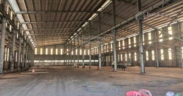 Bán kho xưởng dt 40x101m tầng 2 lửng kcn đức hòa 3, giá 36 tỷ sát giá trực tiếp chủ