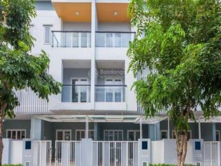 Bán nhanh căn nhà thô mega village dt 5x15 giá 8 tỷ , hỗ trợ vay ngân hàng .