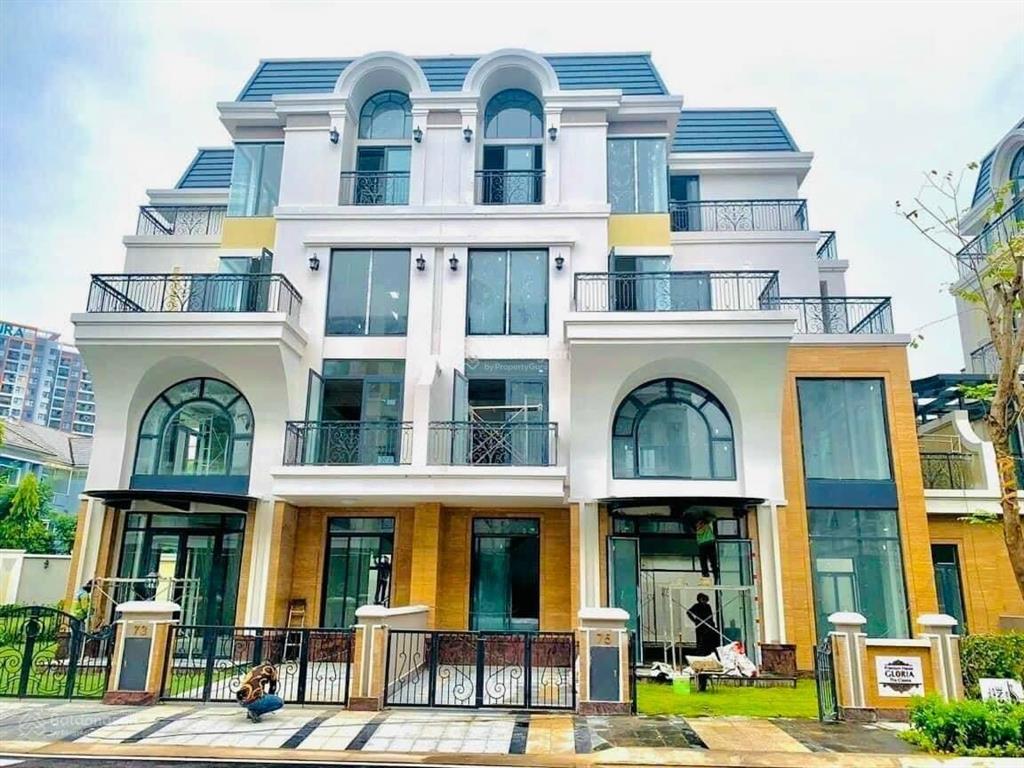 Bán biệt thự verosa park giá 19.6 tỷ vnd, diện tích 160m2, liên phường, q9