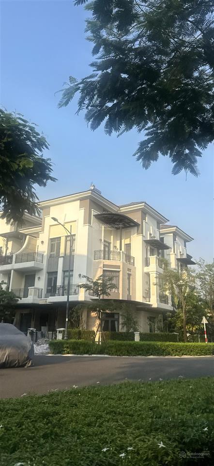 Rổ hàng verosa park dt5x15 giá 15 tỷ, 6x 17 giá 17 tỷ, 6x18 giá 17.5 tỷ, 8x18  19.5, 10x 20  26.5