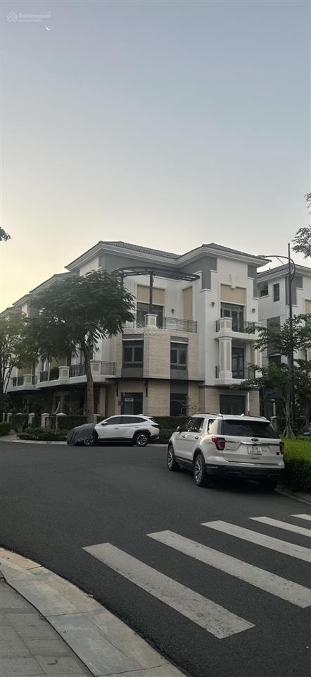 Rổ hàng verosa park dt5x15 giá 15 tỷ, 6x 17 giá 17 tỷ, 6x18 giá 17.5 tỷ, 8x18  19.5, 10x 20  26.5