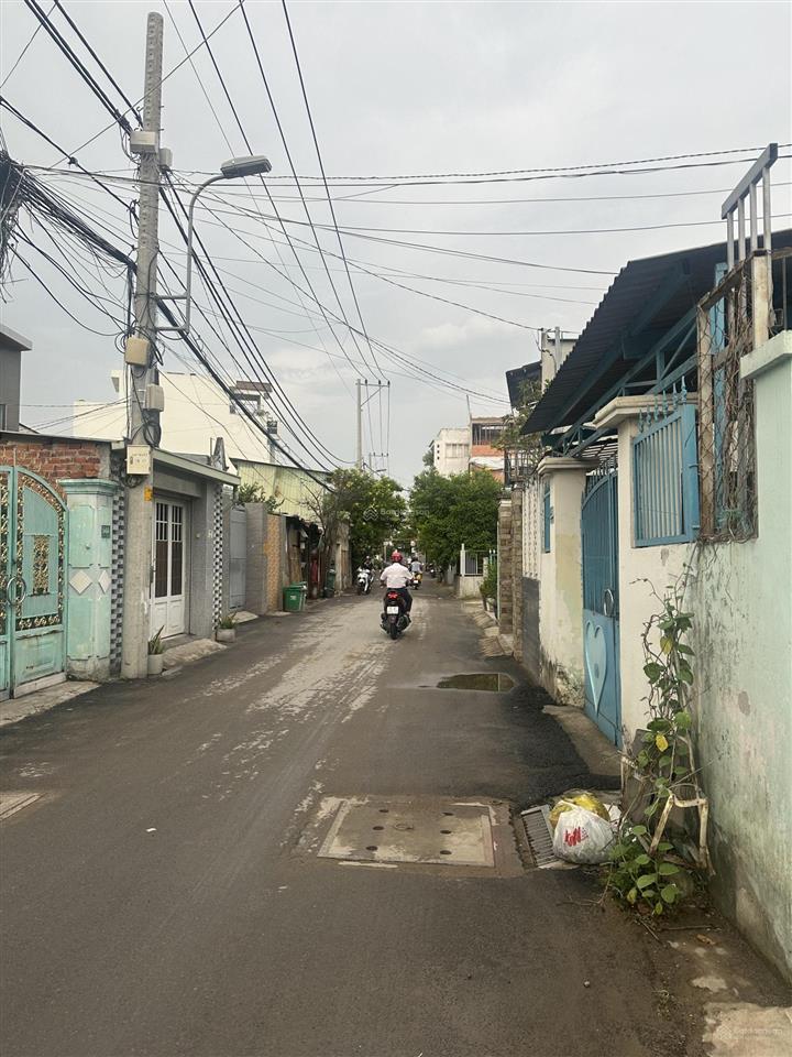 Bán lô đất hẻm số 10 ra nguyễn thị định, bình trưng đông, q2. dt 5x14.6 đất sổ cá nhân.