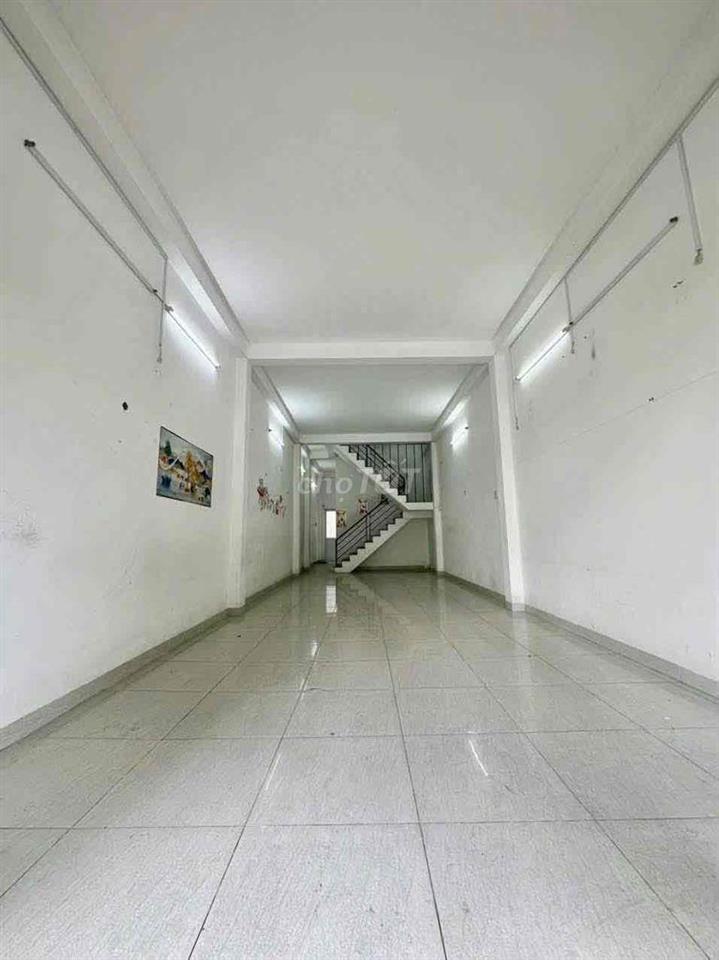 Cho thuê Nhà 4x20m.Xây 2 Tầng .Mặt Tiền Đường Lê Thị Riêng.P. Thới An
