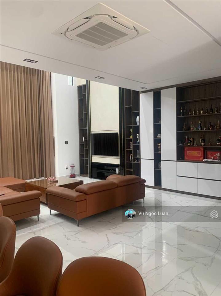Biệt thự có hầm xe riêng đẳng cấp, biệt thự galleria 10x24,5m, giá 26 tỷ hoàn thiện 0901 319 ***
