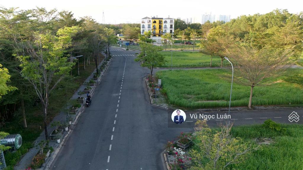 Cần bán lô đất đẹp 5x16m kdc gia long riverside 1368 lê văn lương 0901 319 ***
