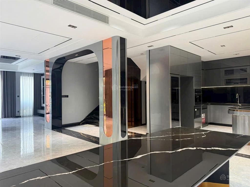 Bán gấp villa quận 7 khu tân quy đông 12mx20m 390m2 thiết kế 7 phòng full nội thất cao cấp