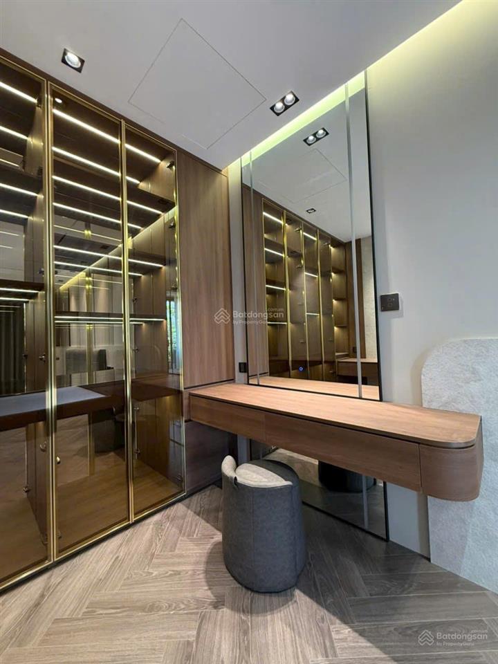 Bán gấp villa quận 7 khu tân quy đông 12mx20m 390m2 thiết kế 7 phòng full nội thất cao cấp