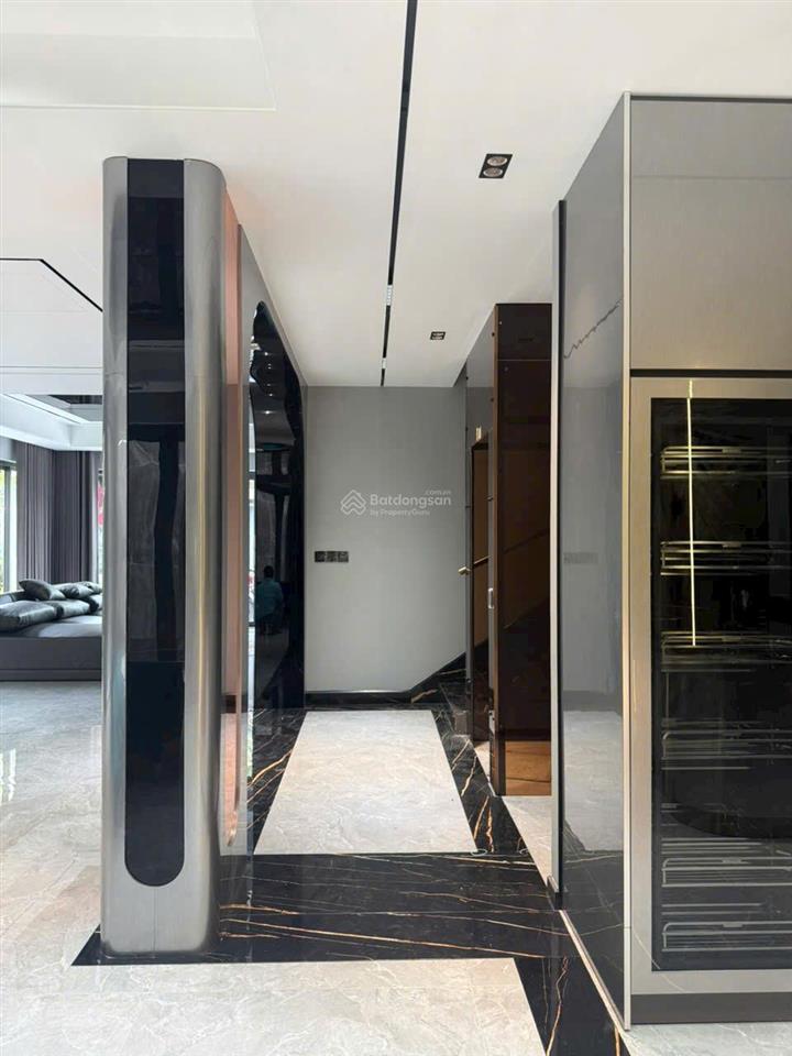 Bán gấp villa quận 7 khu tân quy đông 12mx20m 390m2 thiết kế 7 phòng full nội thất cao cấp
