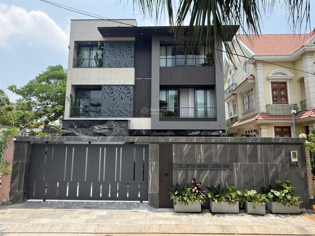 Bán gấp villa quận 7 khu tân quy đông 12mx20m 390m2 thiết kế 7 phòng full nội thất cao cấp