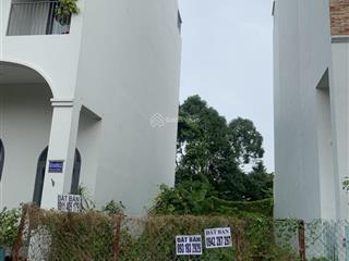 Chính chủ cần tiền bán gấp lô đất hưng phước, p tân phong, quận 7, vị trí cực đẹp  0919 582 ***