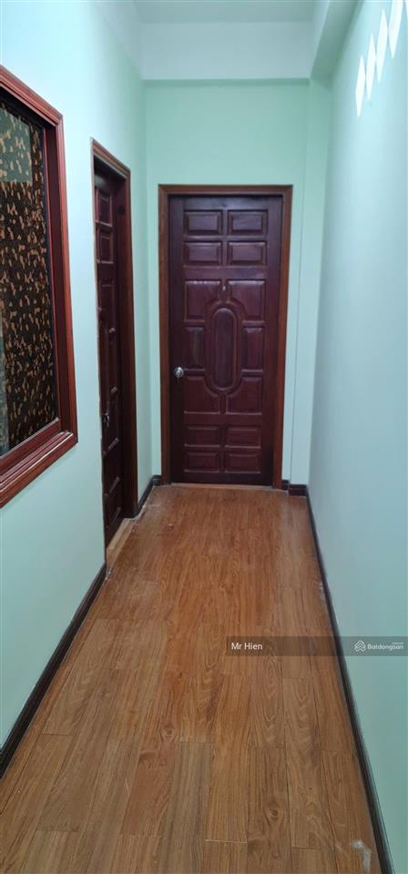 Cho thuê phòng giá rẻ, sạch đẹp, an ninh, gần trường đại học marketing, quận 7.  0987 899 ***