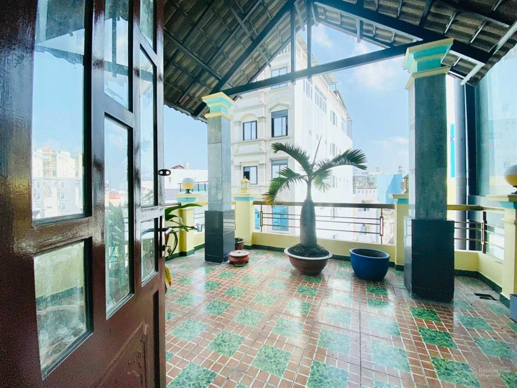 Cho thuê phòng 23m2 cạnh trường đại học marketing, gần kcx tân thuận, q7  0987 899 ***