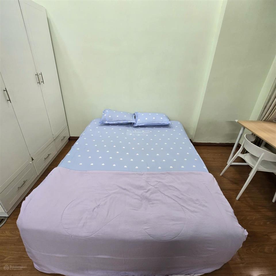 Cho thuê phòng 23m2 cạnh trường đại học marketing, gần kcx tân thuận, q7  0987 899 ***
